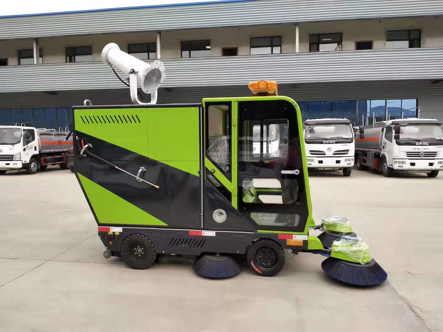 四轮强力清扫全能王